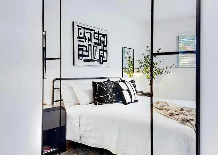 Revolta Fairway Retreat Mesa